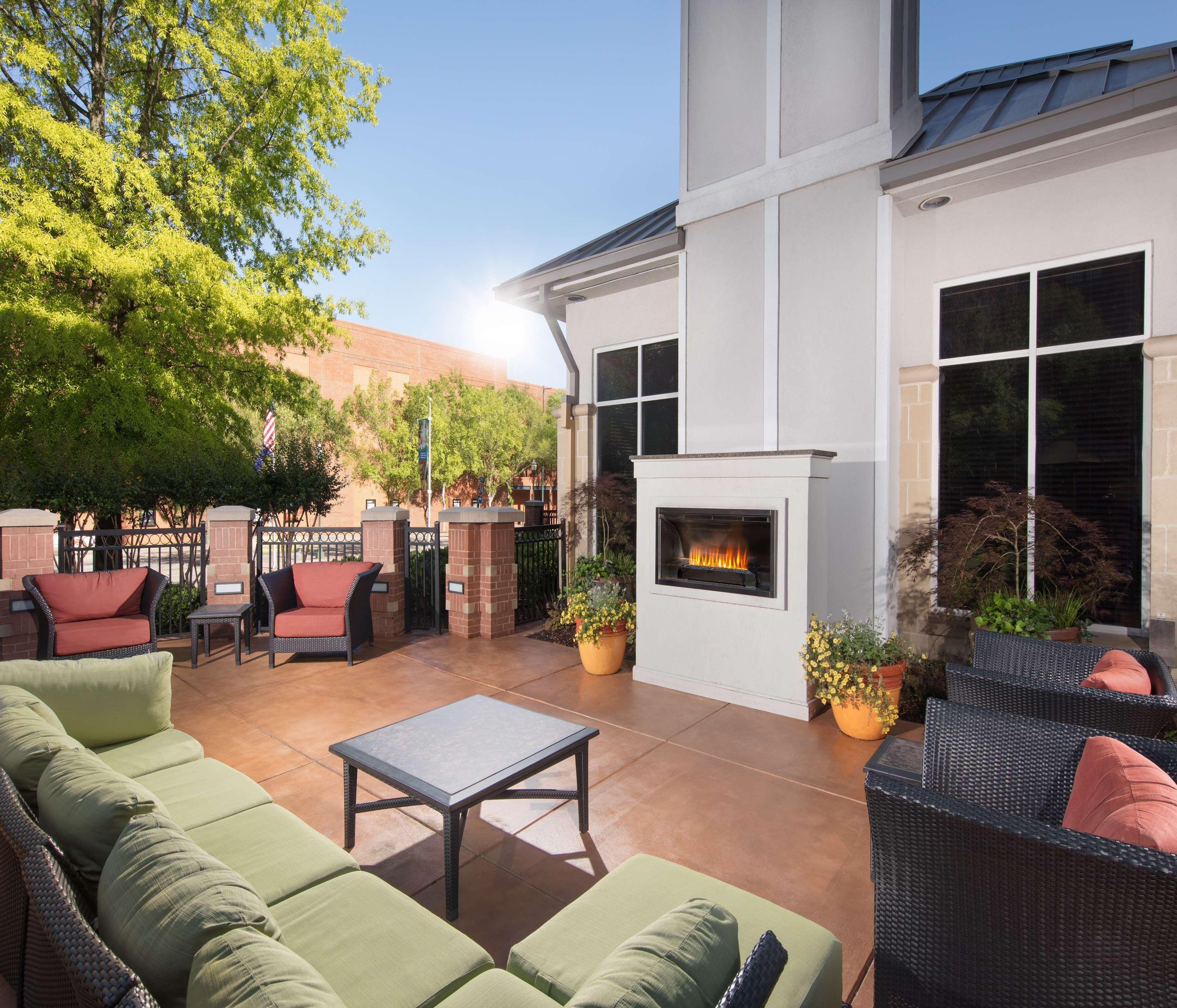 Hilton Garden Inn Chattanooga Downtown Exterior foto