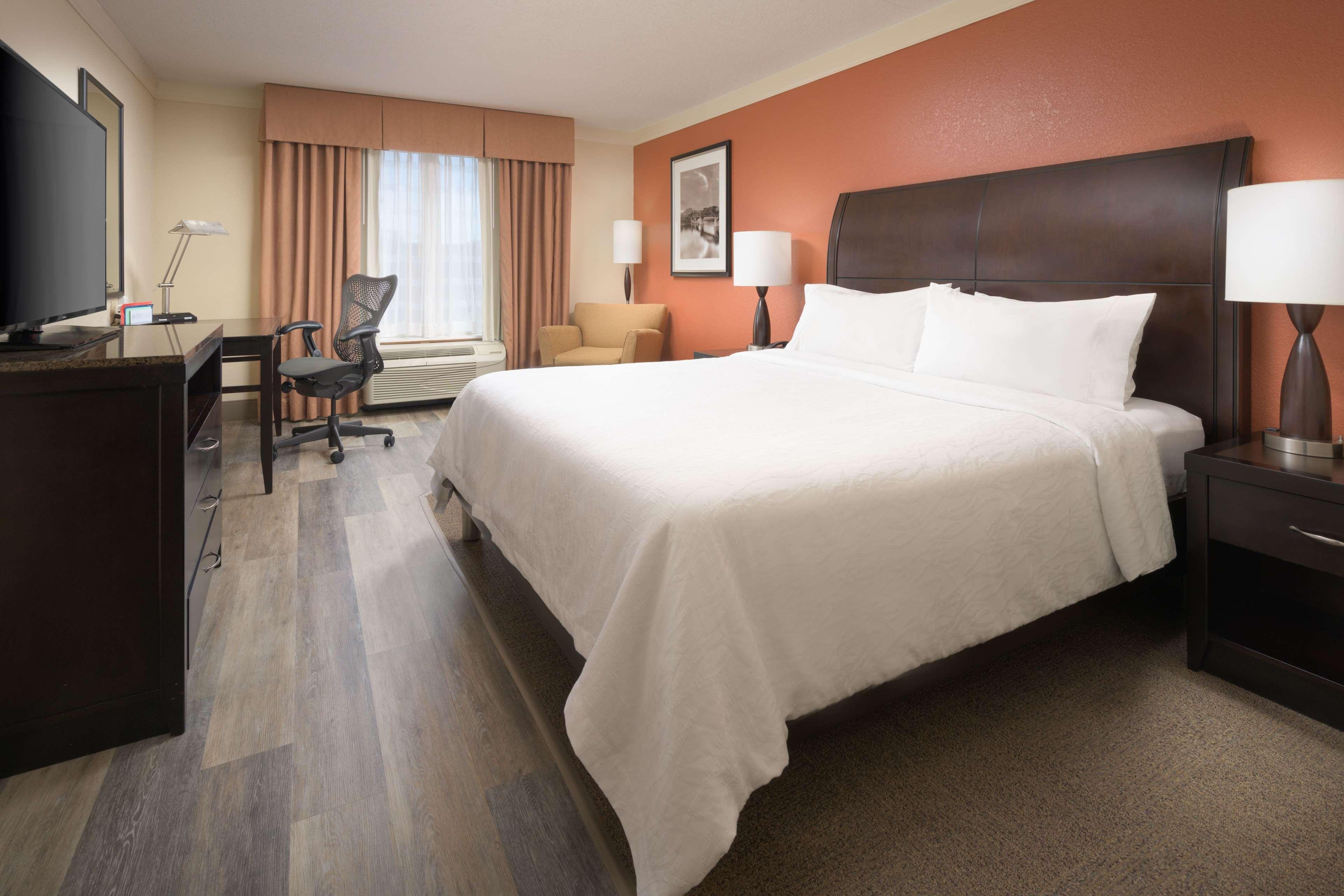 Hilton Garden Inn Chattanooga Downtown Exterior foto